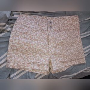 No boundaries floral print shorts